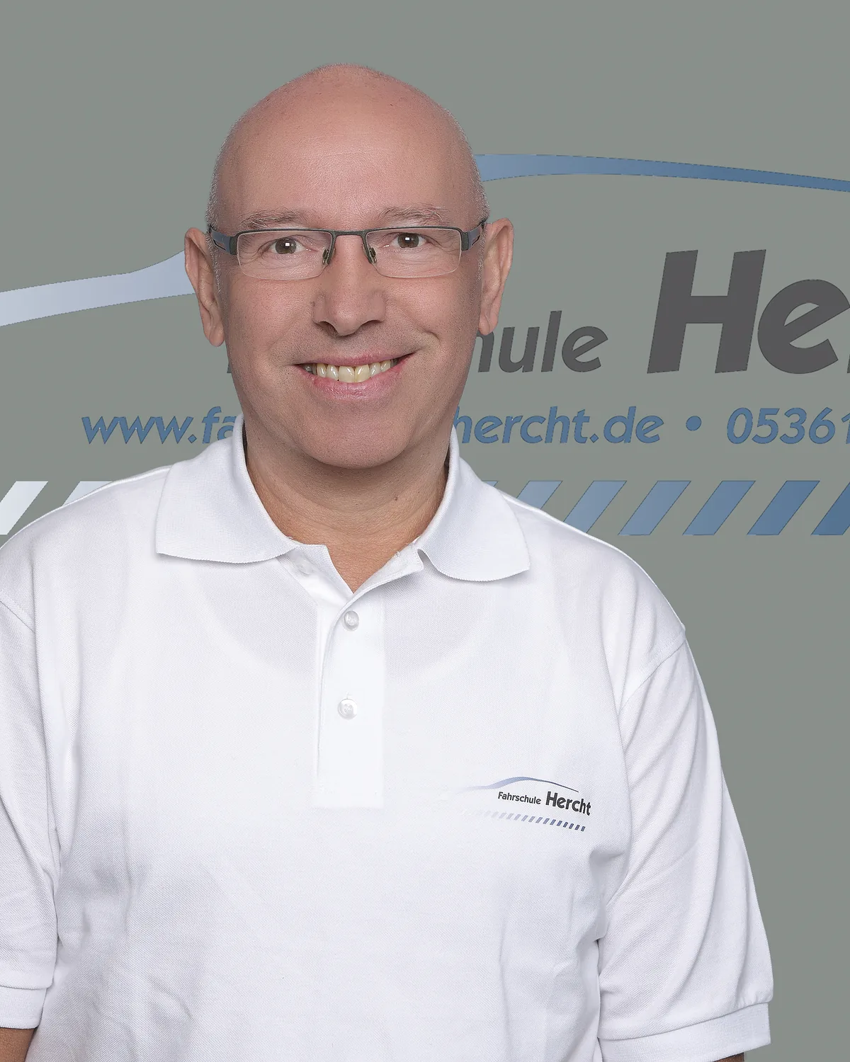 Fahrlehrer Ingo Trillhaase von der Fahrschule Hercht in Wolfsburg